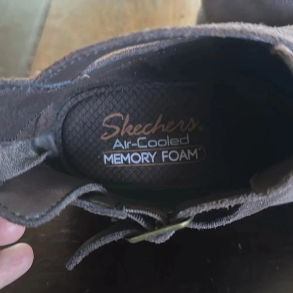 Skechers Suede chocolate brown boots. Size 9 - Picture 5 of 7